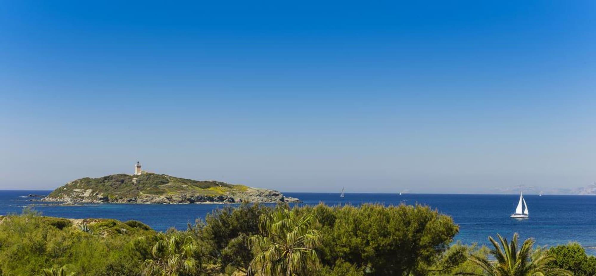 Hotel Helios & Spa - Ile Des Embiez Six-Fours-les-Plages Eksteriør billede
