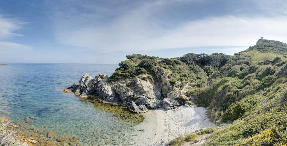 Hotel Helios & Spa - Ile Des Embiez Six-Fours-les-Plages Eksteriør billede