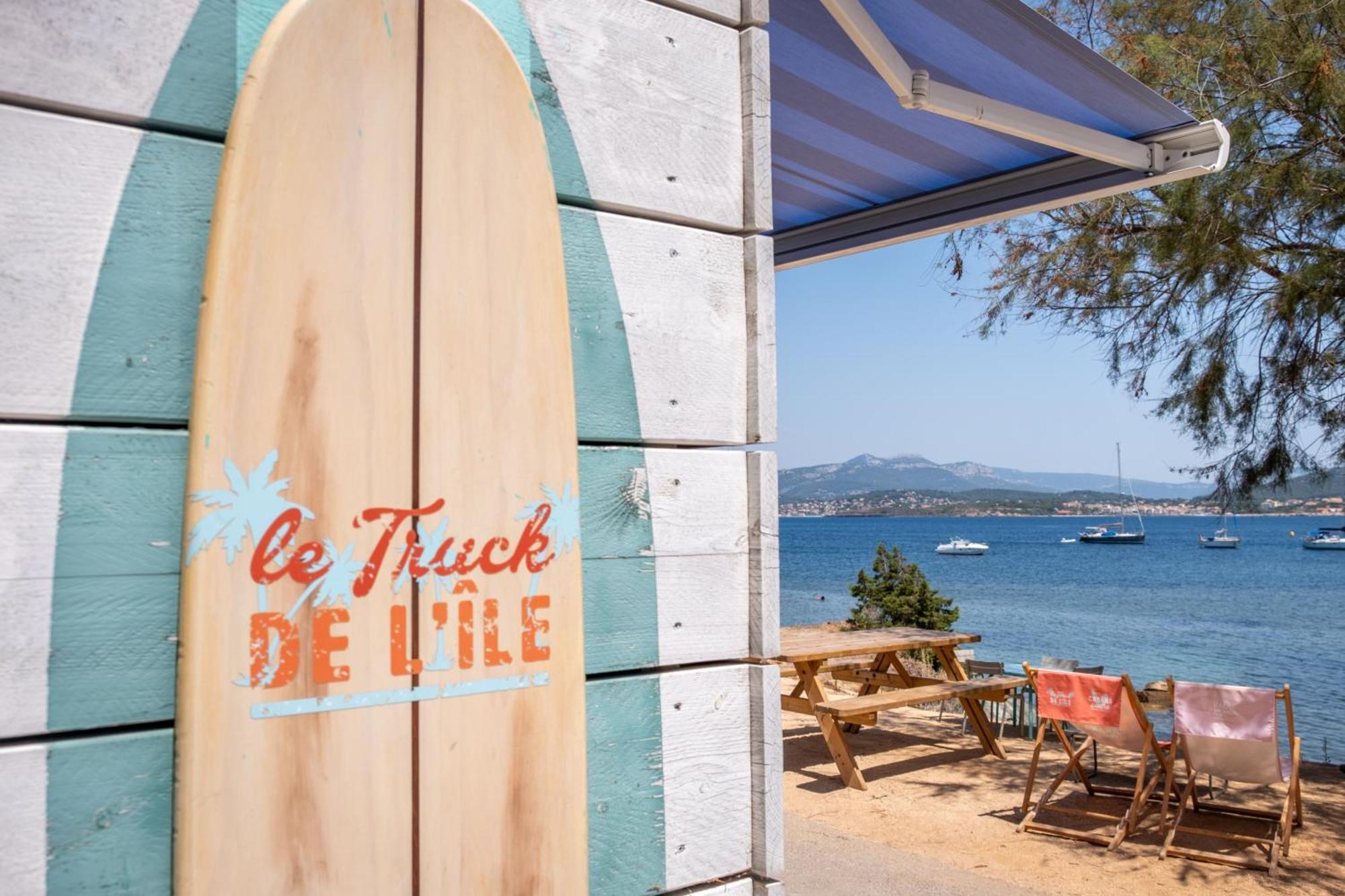 Hotel Helios & Spa - Ile Des Embiez Six-Fours-les-Plages Eksteriør billede