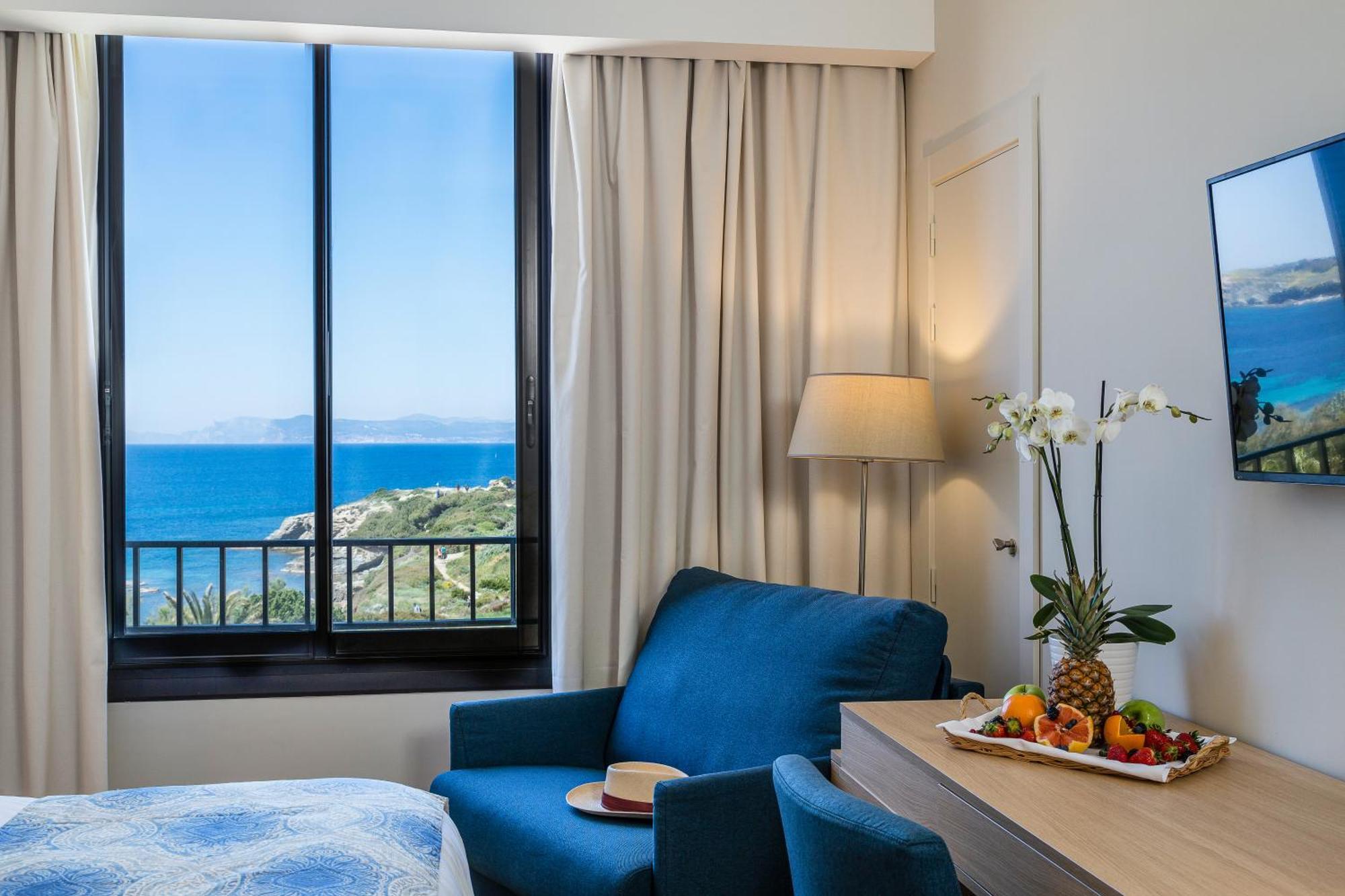 Hotel Helios & Spa - Ile Des Embiez Six-Fours-les-Plages Eksteriør billede