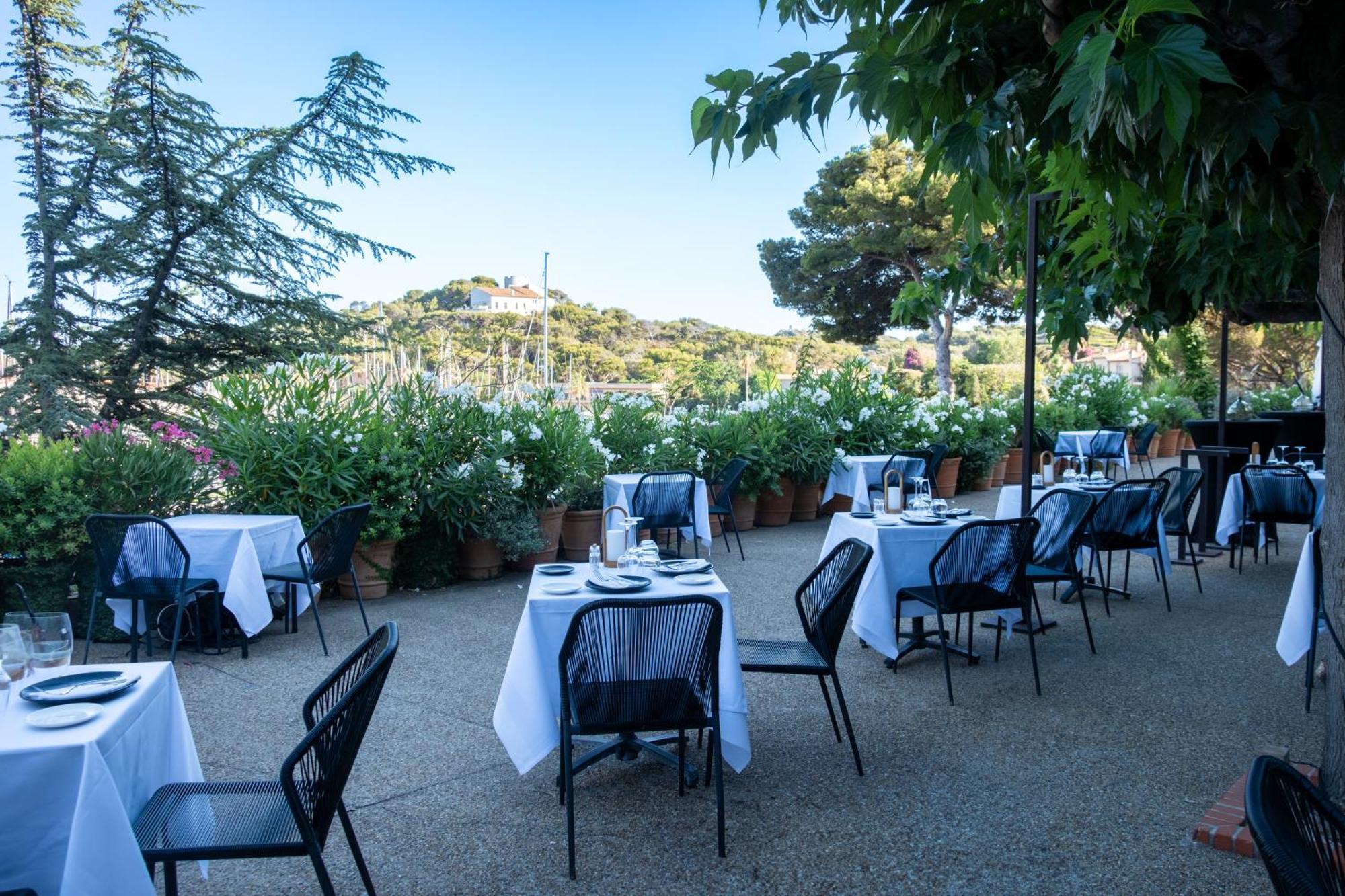 Hotel Helios & Spa - Ile Des Embiez Six-Fours-les-Plages Eksteriør billede