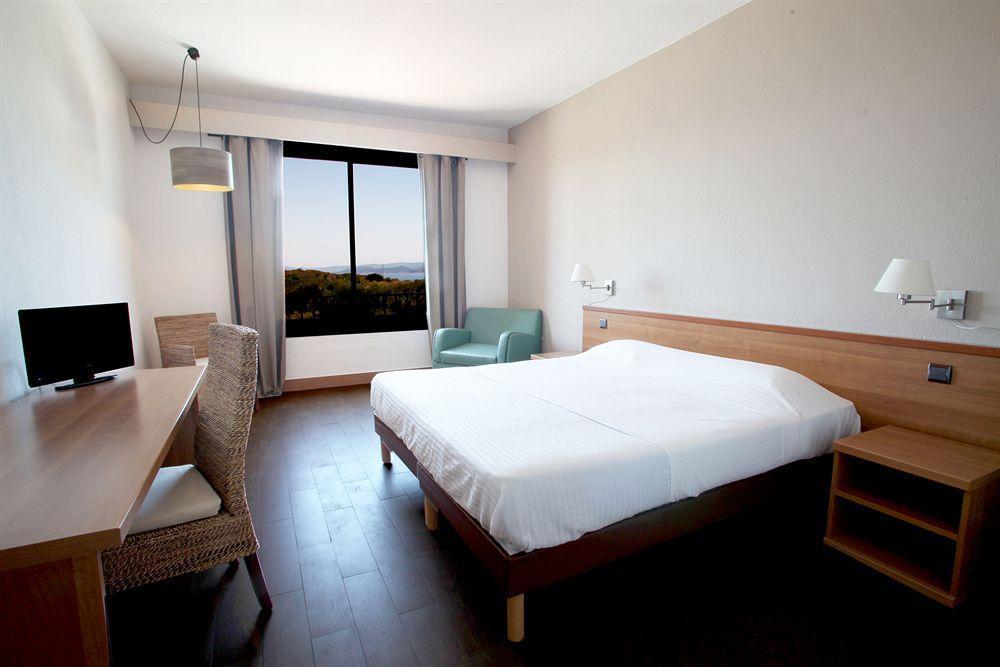 Hotel Helios & Spa - Ile Des Embiez Six-Fours-les-Plages Eksteriør billede